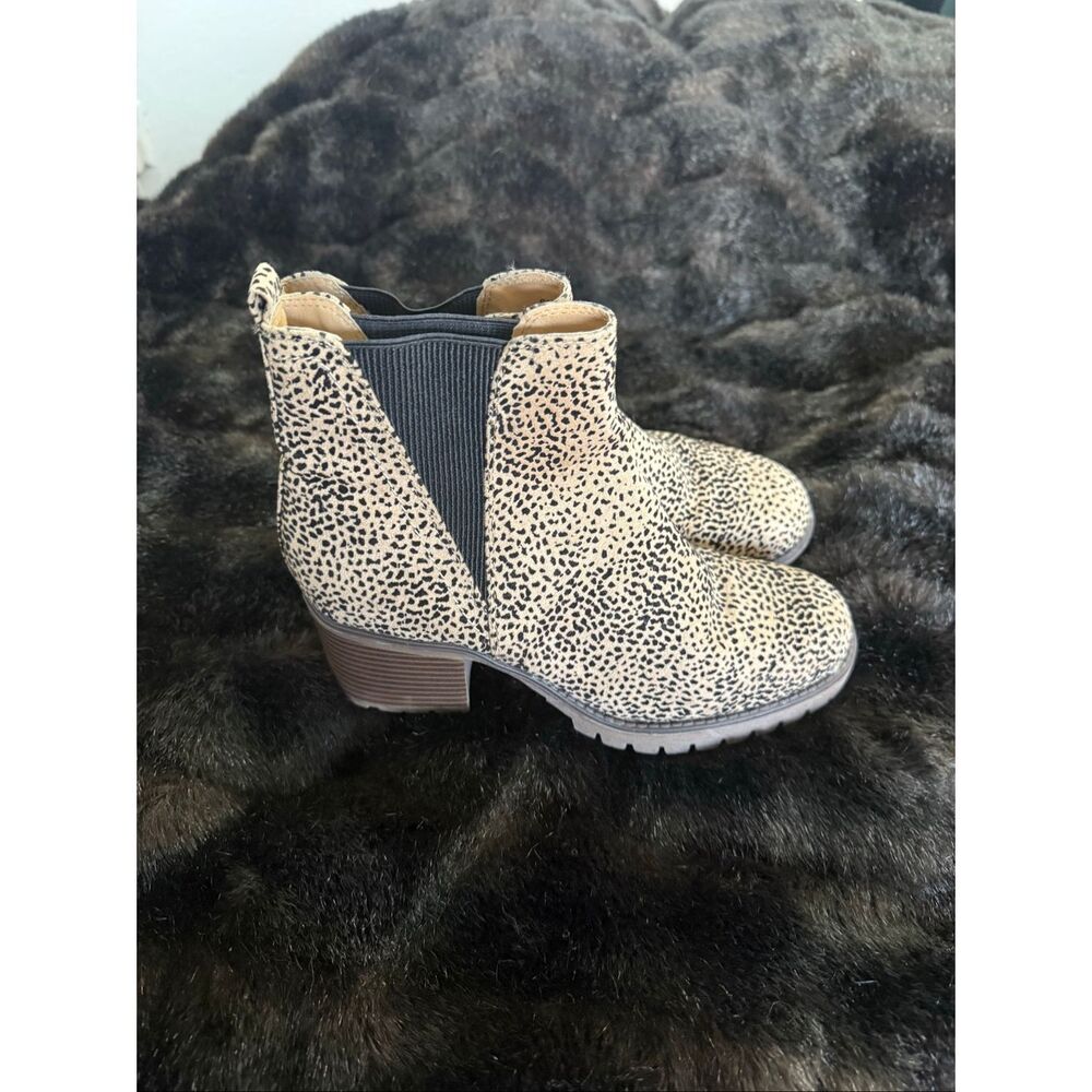 Altar’d State Cheetah Animal Print Chelsea Chunky Heel Booties 8 boots